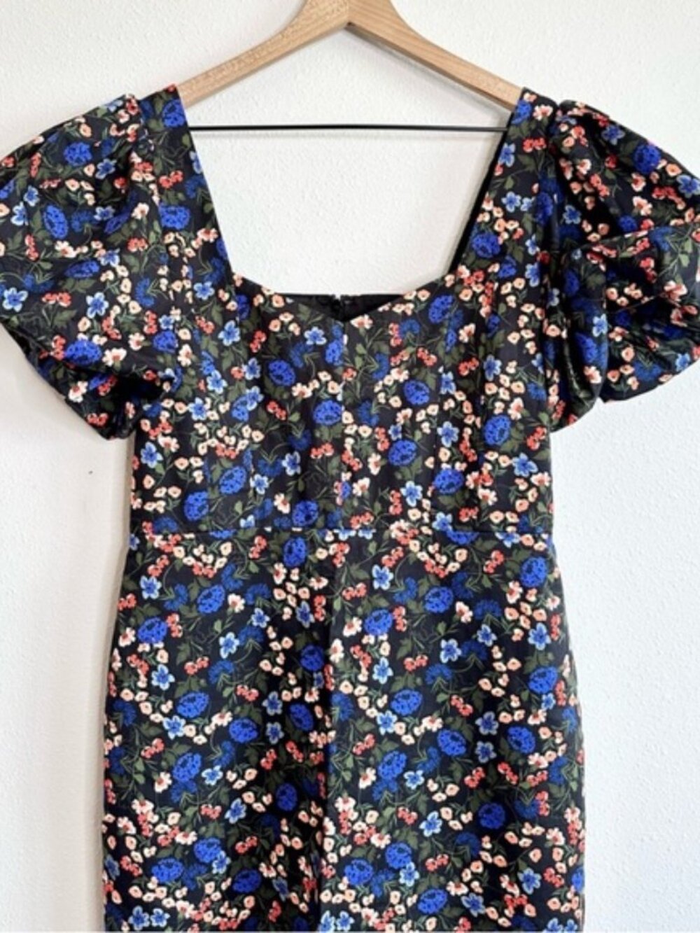 Hunter Bell Colette sheath floral Midi Dress Puff Sleeve retired NWT - Picture 7 of 7